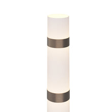 Load image into Gallery viewer, Belton Floor Lamp in Detail.
