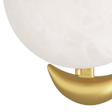 Load image into Gallery viewer, Boîte LED Wall Light in Detail.
