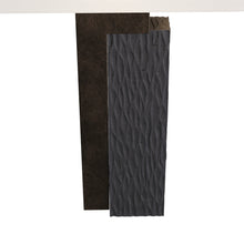 Load image into Gallery viewer, Briarwood Table Lamp in Detail.
