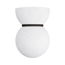 Load image into Gallery viewer, Bryn Flush Mount Ceiling Light in Detail.

