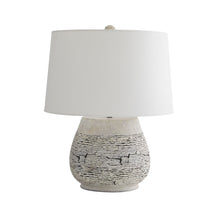 Load image into Gallery viewer, Kita Table Lamp.
