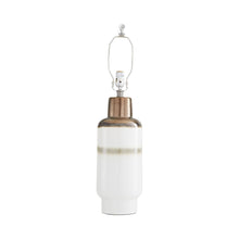 Load image into Gallery viewer, Quinn Table Lamp in Detail.
