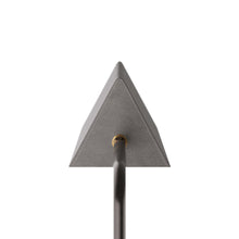 Load image into Gallery viewer, Tyson Floor Lamp in Detail.
