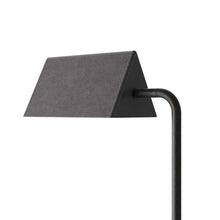 Load image into Gallery viewer, Tyson Table Lamp in Detail.
