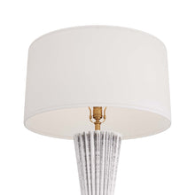 Load image into Gallery viewer, Vayla Table Lamp in Detail.
