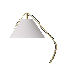 Load image into Gallery viewer, Vernon Table Lamp in Detail.
