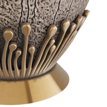 Load image into Gallery viewer, Wilhelm Table Lamp in Detail.
