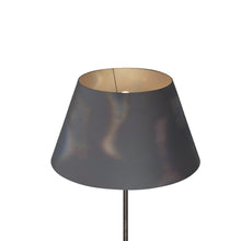 Load image into Gallery viewer, Xena Floor Lamp in Detail.
