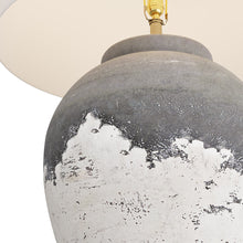 Load image into Gallery viewer, Yukon Table Lamp in Detail.
