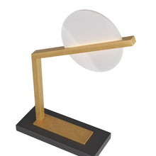 Load image into Gallery viewer, Zahar LED Table Lamp in Detail.
