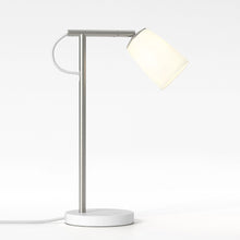 Load image into Gallery viewer, Carlton Table Lamp in Detail.
