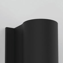 Load image into Gallery viewer, Dunbar Outdoor LED Wall Light in Detail.
