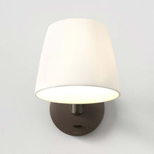 Load image into Gallery viewer, Imari Adjustable Wall Light in Detail.
