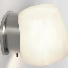 Load image into Gallery viewer, Imari Wall Light in Detail.
