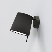 Load image into Gallery viewer, Mitsu Wall Light in Detail.
