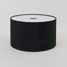 Load image into Gallery viewer, Ravello Table Lamp in Detail.
