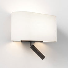 Load image into Gallery viewer, Venn Reader Wall Light in Detail.
