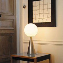 Load image into Gallery viewer, Bilia Table Lamp in living room.
