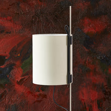 Load image into Gallery viewer, Magnetic Floor Lamp in living room.
