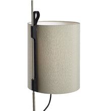 Load image into Gallery viewer, Magnetic Floor Lamp in Detail.
