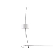 Load image into Gallery viewer, Totora Floor Lamp in White.
