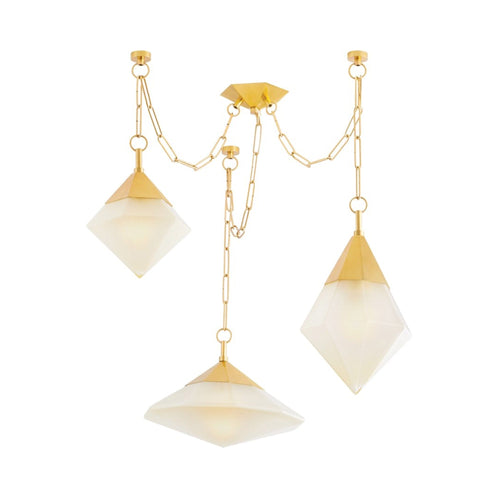 Angelique Chandelier.
