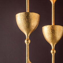 Load image into Gallery viewer, Antalya LED Pendant Light in Detail.
