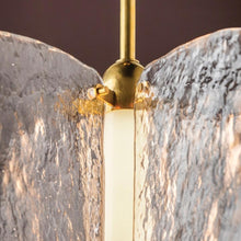 Load image into Gallery viewer, Freya Pendant Light in Detail.
