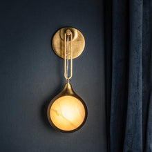 Load image into Gallery viewer, Riviere LED Wall Light in Detail.
