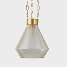 Load image into Gallery viewer, Tragus Pendant Light in Detail.
