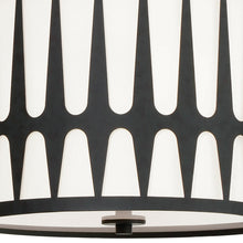 Load image into Gallery viewer, Royston Pendant Light in Detail.
