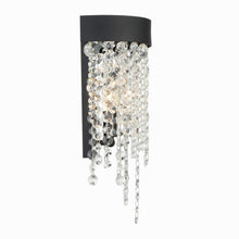 Load image into Gallery viewer, Winham Wall Light in Detail.
