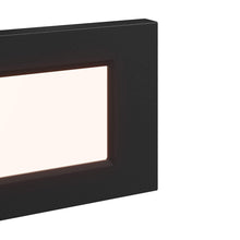Load image into Gallery viewer, Ascend LED Horizontal Step Light in Detail.

