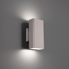 Load image into Gallery viewer, Edgey Outdoor LED Wall Light in Detail.
