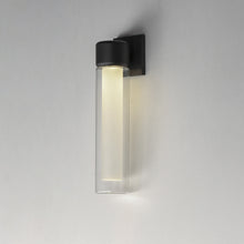 Load image into Gallery viewer, Dram Outdoor Wall Light in Detail.
