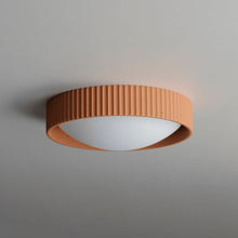 Load image into Gallery viewer, Souffle LED Flush Mount Ceiling Light in Detail.
