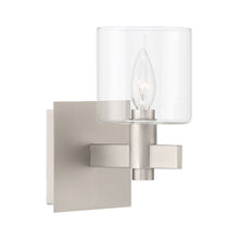 Load image into Gallery viewer, Decato Wall Light in Detail.

