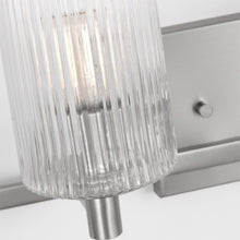 Load image into Gallery viewer, Lando Bath Vanity Light in Detail.
