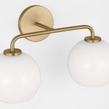 Load image into Gallery viewer, Orley Bath Vanity Light in Detail.
