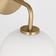 Load image into Gallery viewer, Orley Bath Vanity Light in Detail.
