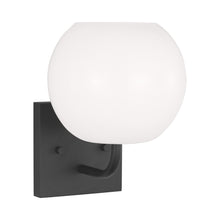 Load image into Gallery viewer, Rory Bath Vanity Light in Detail.
