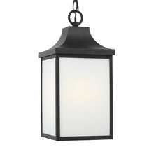 Load image into Gallery viewer, Saybrook Outdoor Pendant Light in Detail.
