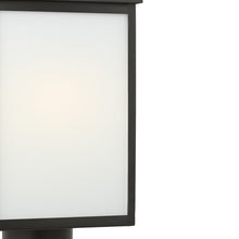 Load image into Gallery viewer, Saybrook Outdoor Post Light in Detail.
