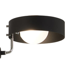 Load image into Gallery viewer, Lift Off Linear Pendant Light in Detail.
