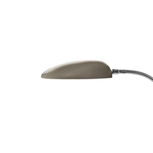 Load image into Gallery viewer, Cobra Floor Lamp in Detail.
