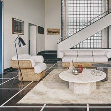 Load image into Gallery viewer, Gräshoppa Floor Lamp in living room.
