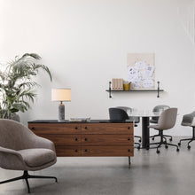 Load image into Gallery viewer, Gravity Table Lamp in living room.
