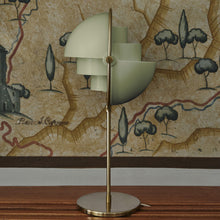 Load image into Gallery viewer, Multi-Lite Table Lamp in Detail.
