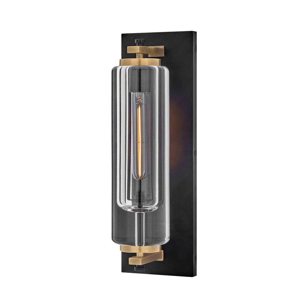 Lourde Outdoor Wall Light in Black.