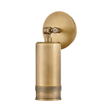 Load image into Gallery viewer, Pratt Outdoor Wall Light in Detail.
